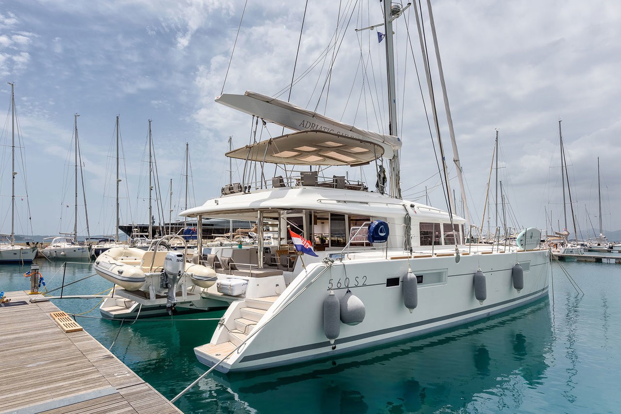 Lagoon 560 S2 - 4 cab., Marina Kastela, PRINCESS SELINE ...