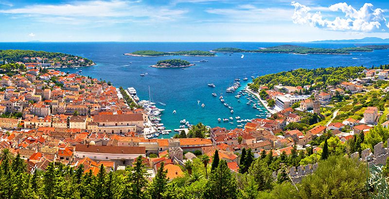 what-to-do-on-island-hvar-visit-fortica