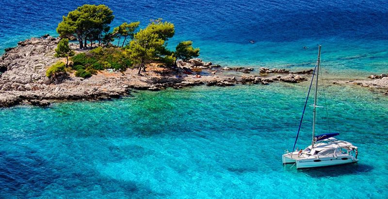 most-beautiful-sea-color-sailing-croatian-coast