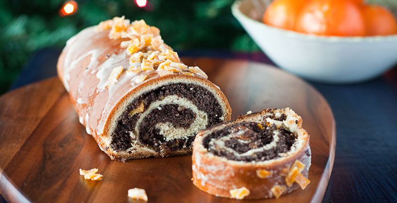 guide-to-croatian-sweets-poppy-seed-roll
