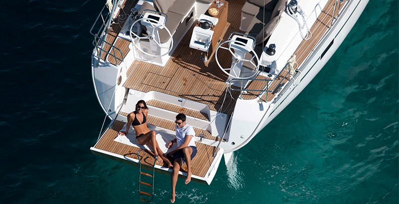 how-to-choose-a-perfect-yacht-for-your-sailing-vacation