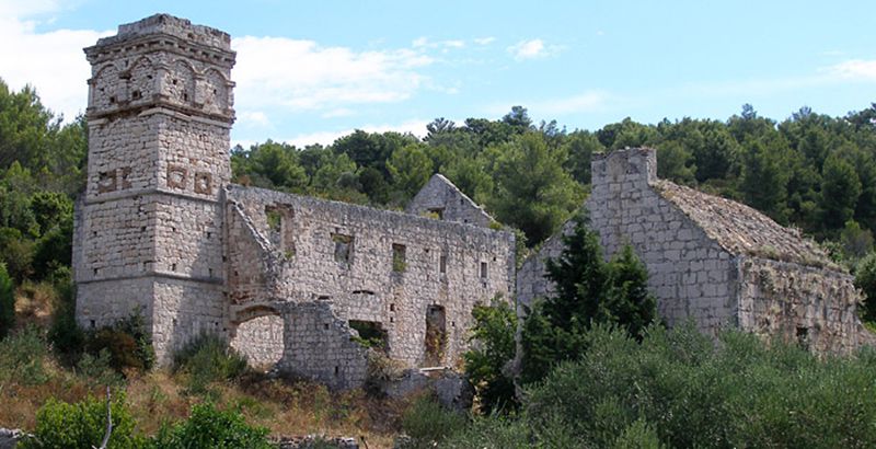 Dominican monastery in Scedro bay - Mostir